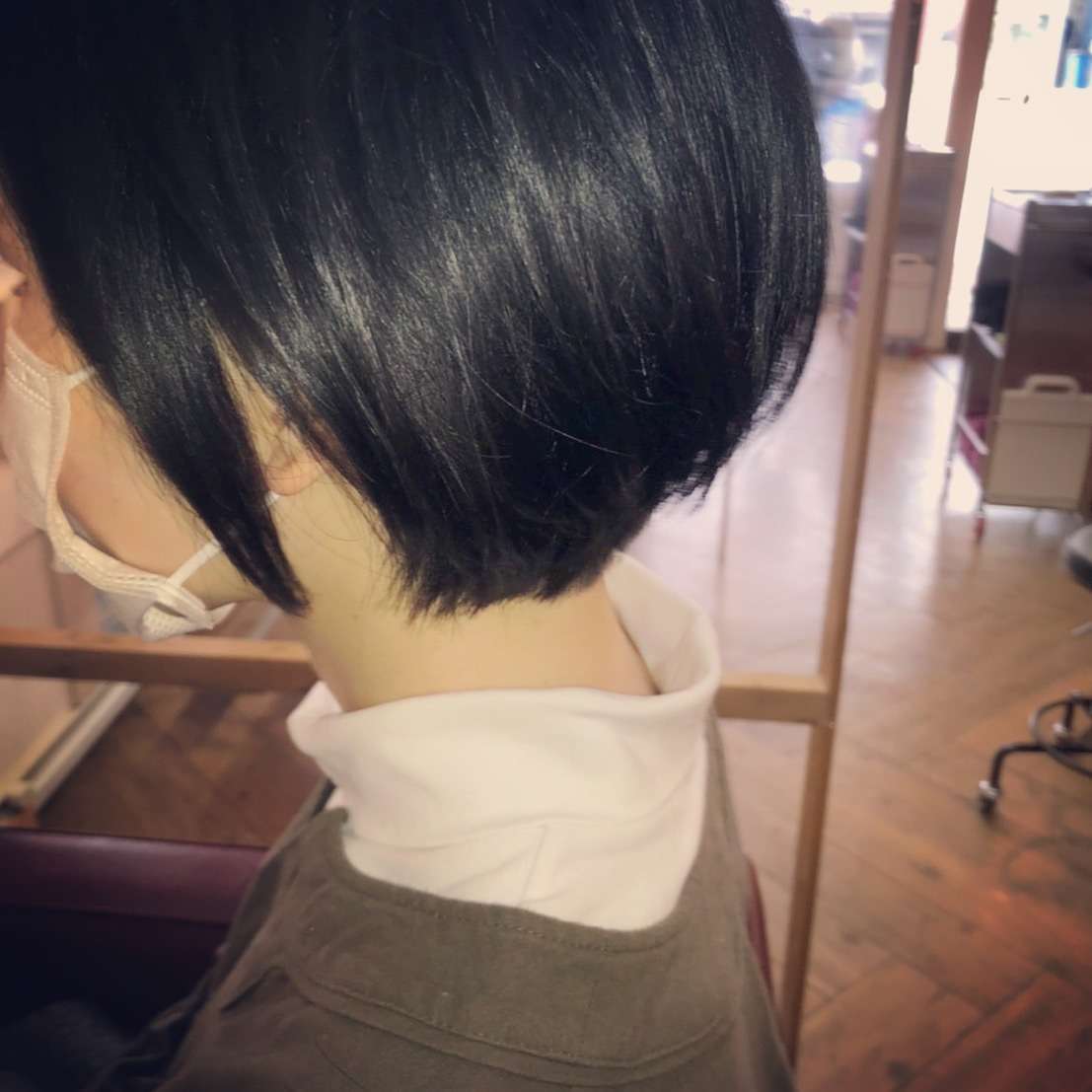 えりあしスッキリショートボブ